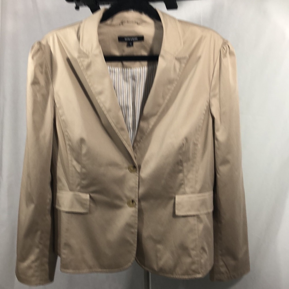 More & More Beige Blazer - Picture 3 of 10